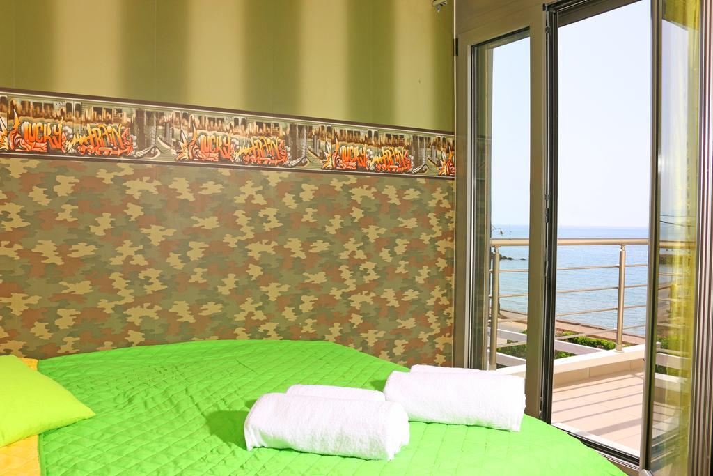 Villa Almyra Goúrnes Zimmer foto
