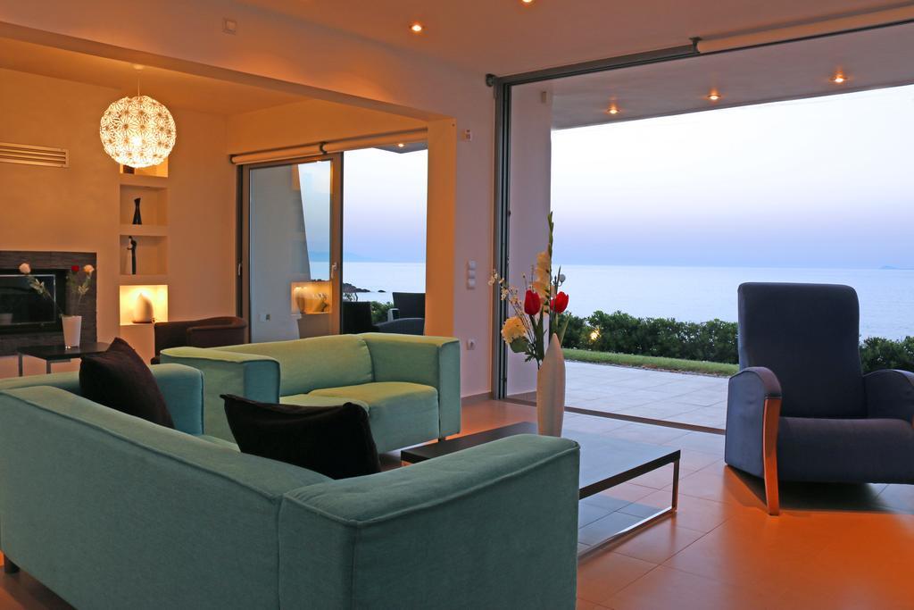 Villa Almyra Goúrnes Zimmer foto